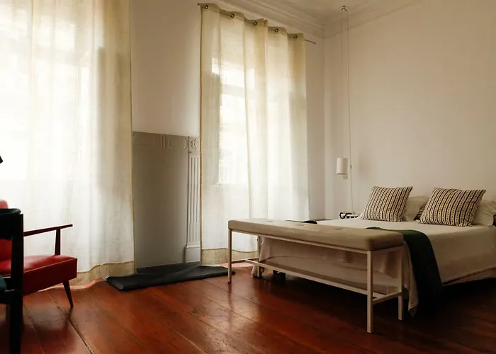 Pensao Favorita Gasthof 4*