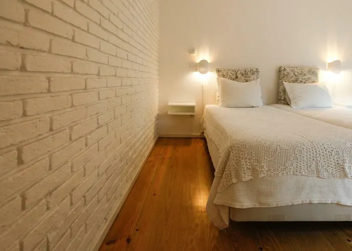 Pensao Favorita Gasthof 4*