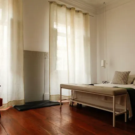 Pensao Favorita Guest house 2*